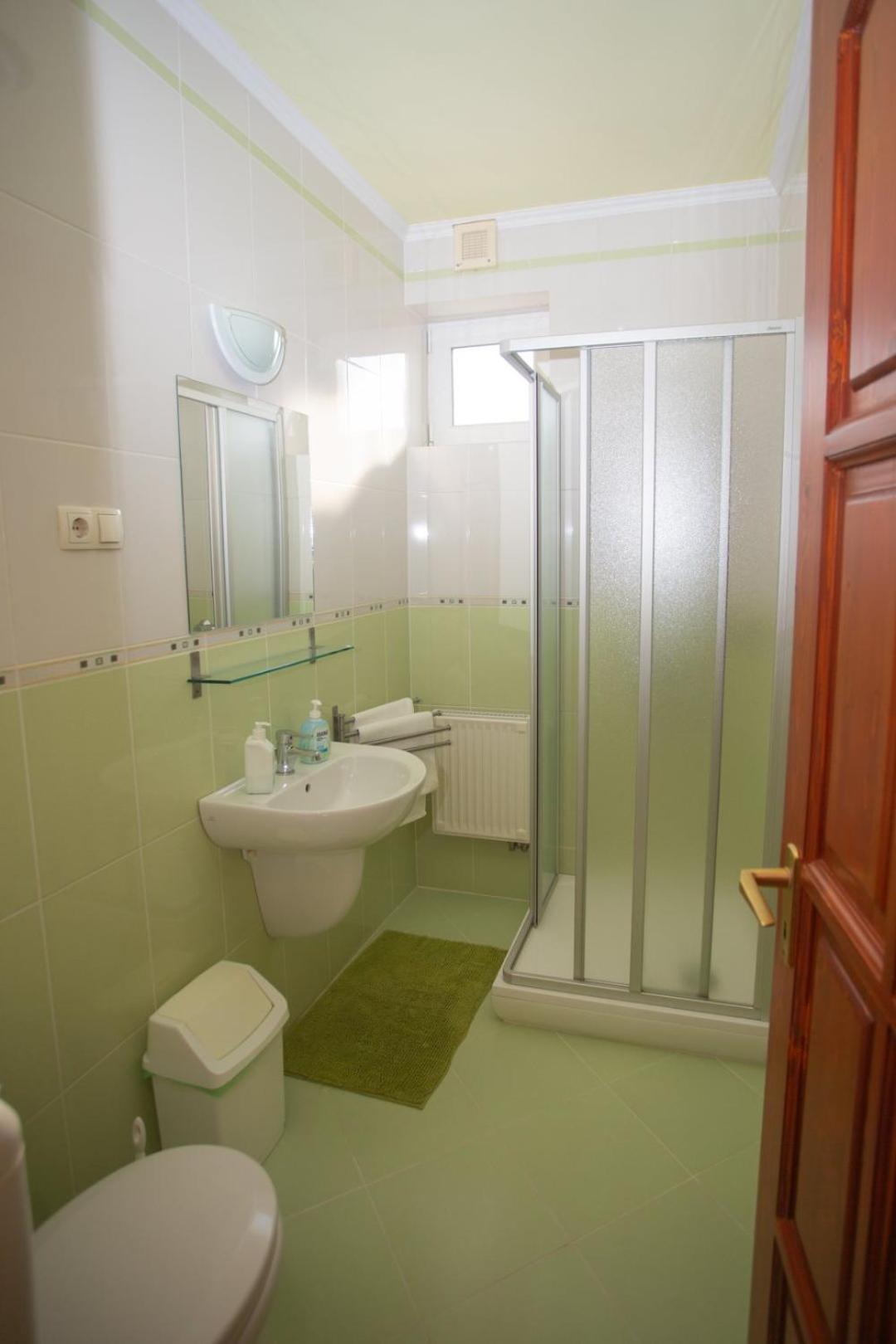 Kondics Apartmanház Sárvár Esterno foto