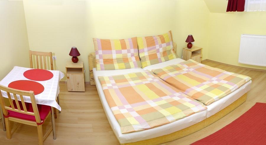 Kondics Apartmanház Sárvár Camera foto